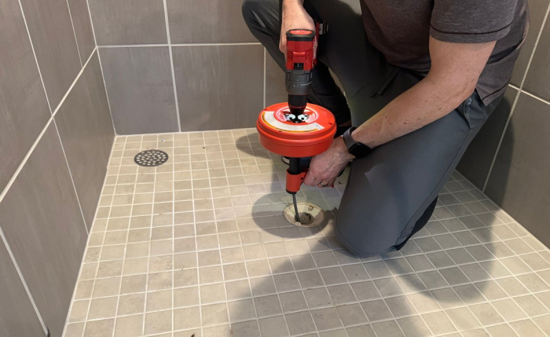 bathroom-drain-cleaning